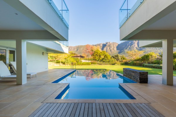 Photo 7 of Bishopscourt Views accommodation in Bishopscourt, Cape Town with 7 bedrooms and 7 bathrooms