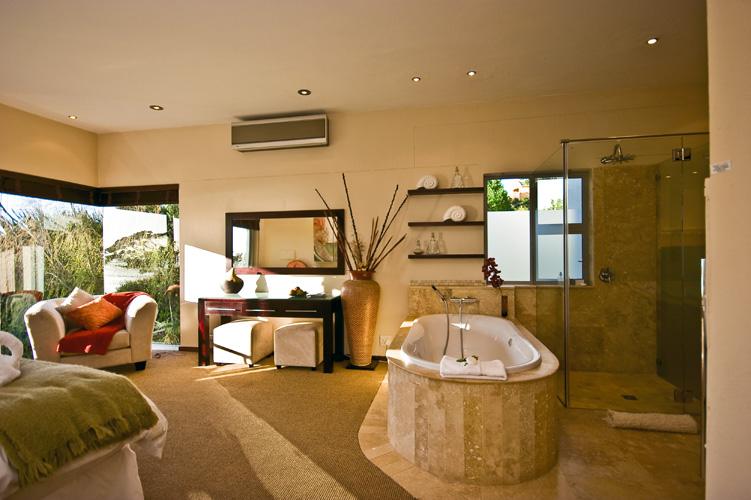 Photo 12 of Hollywood Mansion accommodation in Camps Bay, Cape Town with 5 bedrooms and 5.5 bathrooms