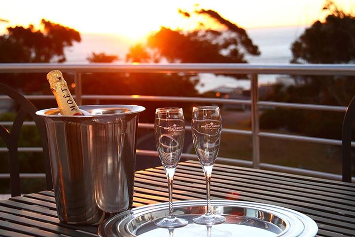 Photo 3 of Hollywood Mansion accommodation in Camps Bay, Cape Town with 5 bedrooms and 5.5 bathrooms
