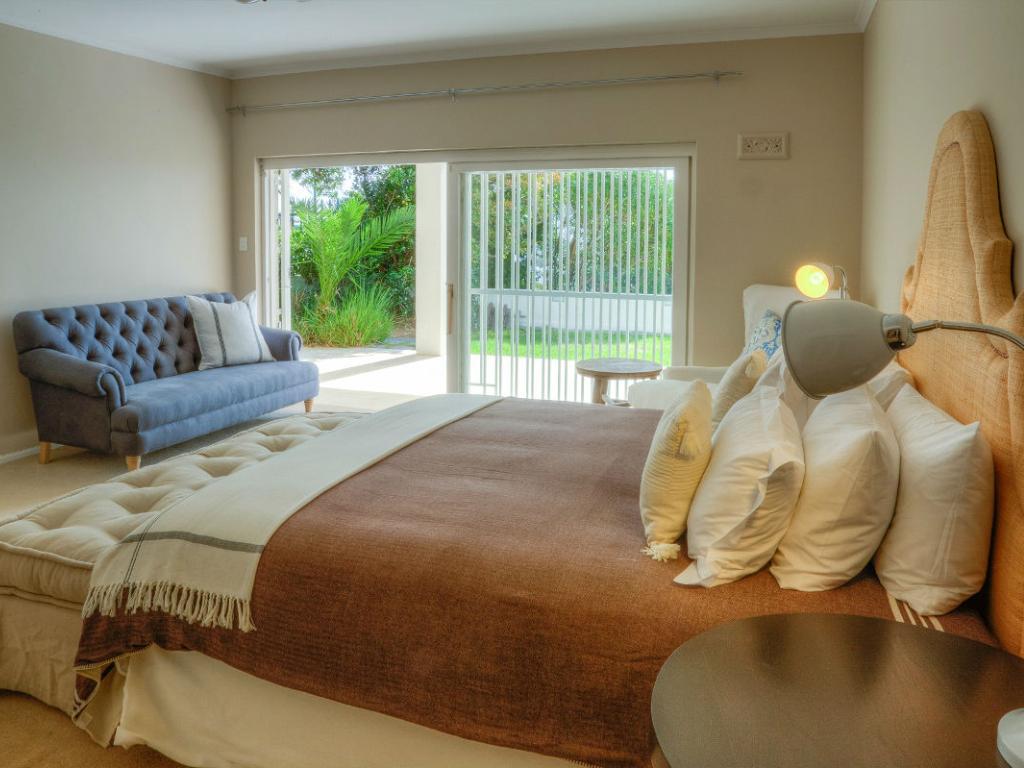 Photo 11 of Hoopoe Villa accommodation in Camps Bay, Cape Town with 4 bedrooms and 4 bathrooms