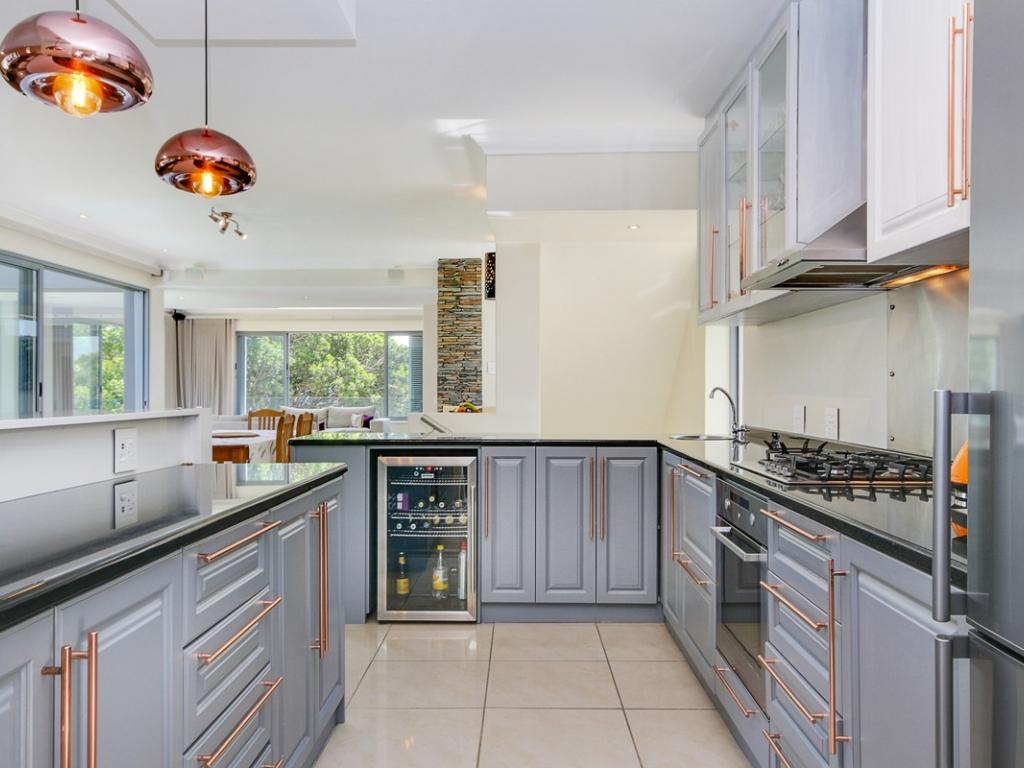 Photo 4 of Horak Home accommodation in Camps Bay, Cape Town with 4 bedrooms and 3 bathrooms