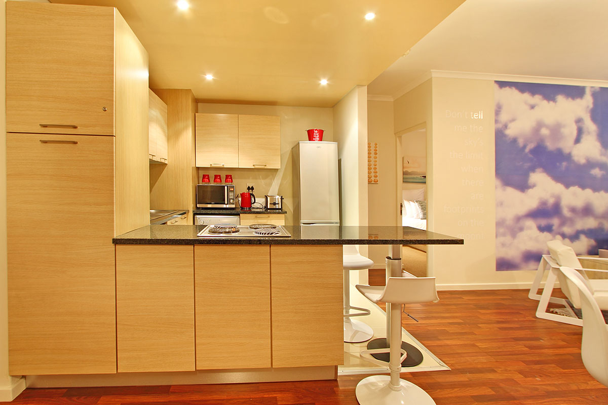 Photo 10 of Horizon Bay 702 accommodation in Bloubergstrand, Cape Town with 3 bedrooms and 2 bathrooms