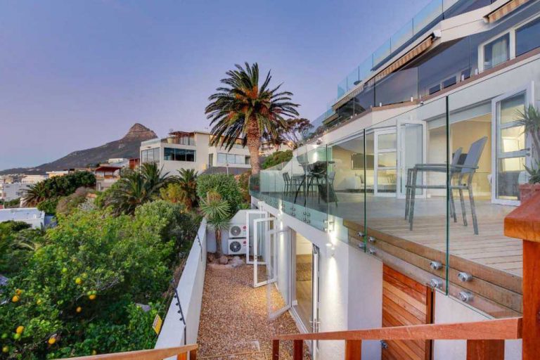 Photo 17 of Houghton Views accommodation in Camps Bay, Cape Town with 4 bedrooms and 4 bathrooms