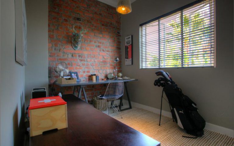 Photo 4 of Hunter Apartment accommodation in Fresnaye, Cape Town with 2 bedrooms and 1.5 bathrooms