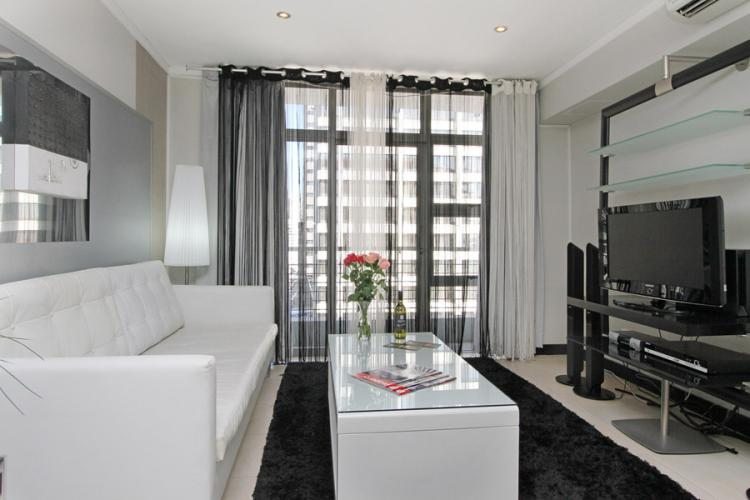Photo 1 of Icon Apartment 1203 accommodation in City Centre, Cape Town with 1 bedrooms and 1 bathrooms