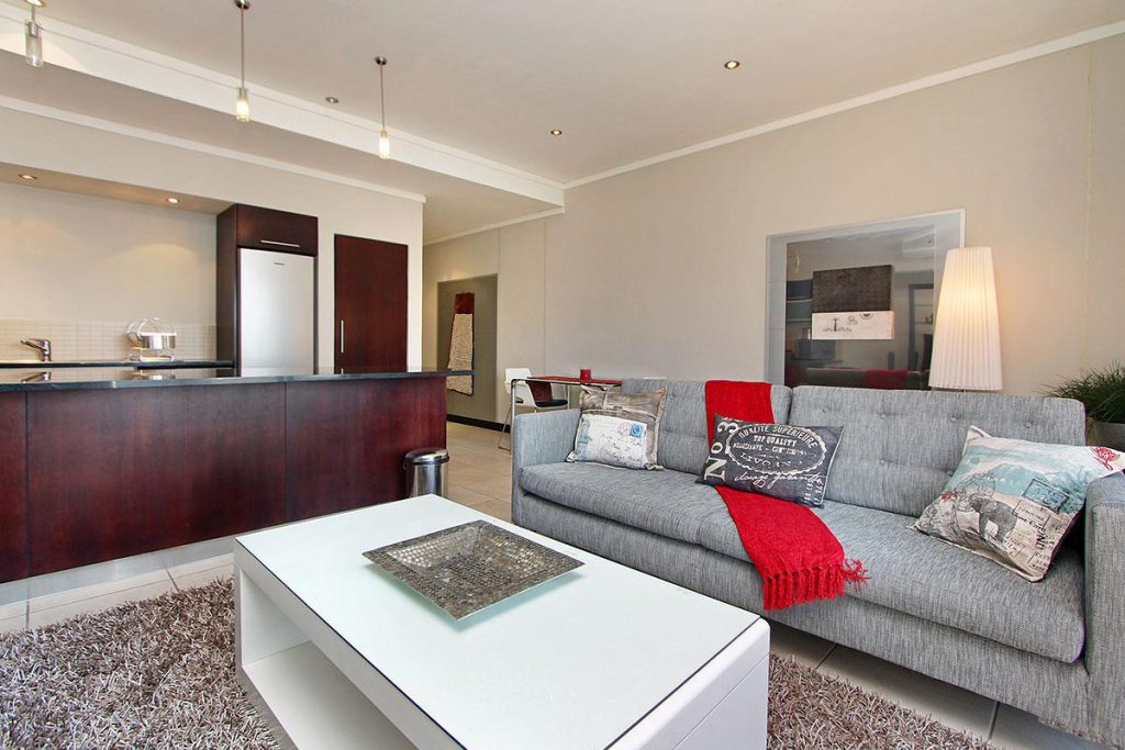 Photo 1 of Icon Blues accommodation in City Centre, Cape Town with 1 bedrooms and 1 bathrooms