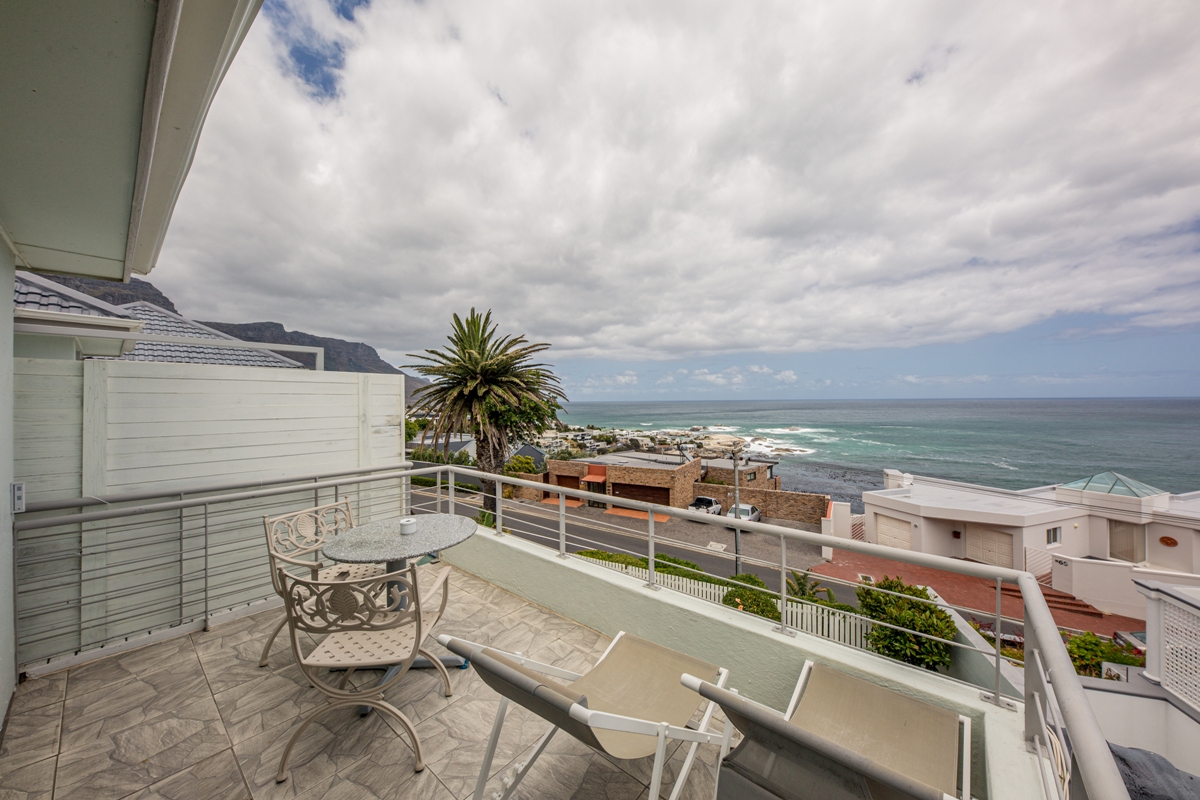 Photo 19 of Indigo Bay – The Penguin accommodation in Camps Bay, Cape Town with 1 bedrooms and 1 bathrooms