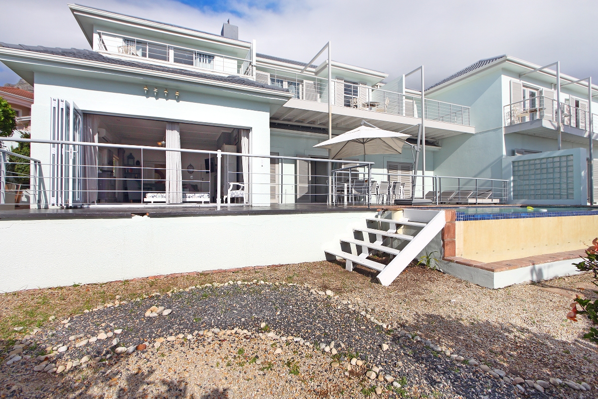Photo 17 of Indigo Bay – The Villa accommodation in Camps Bay, Cape Town with 4 bedrooms and 4 bathrooms