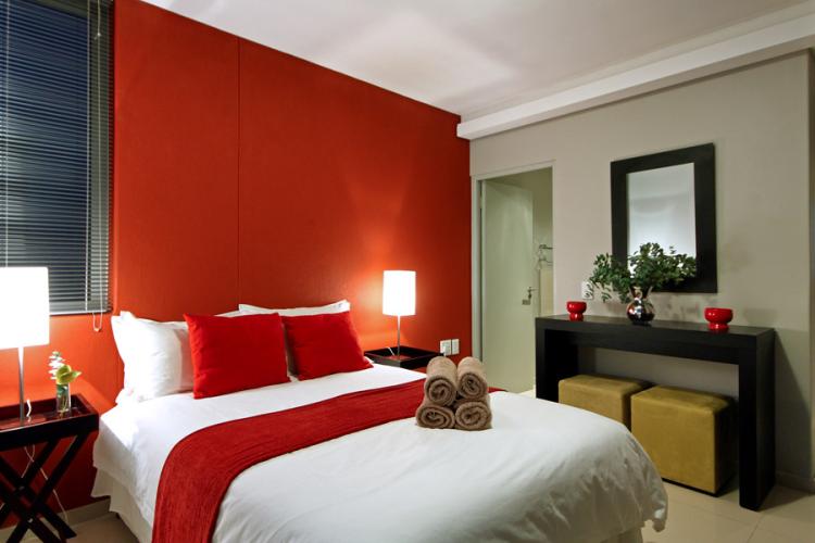 Photo 8 of Infinity 704 accommodation in Bloubergstrand, Cape Town with 2 bedrooms and 1 bathrooms