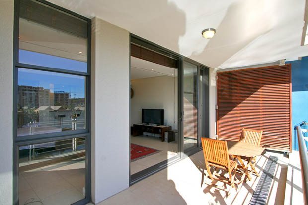 Photo 2 of Juliette 204 accommodation in V&A Waterfront, Cape Town with 1 bedrooms and 1 bathrooms