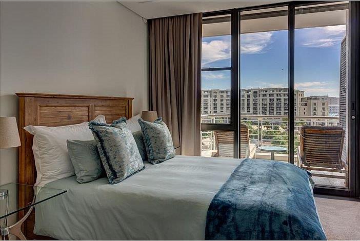 Photo 17 of Juliette 506 accommodation in V&A Waterfront, Cape Town with 2 bedrooms and 2 bathrooms