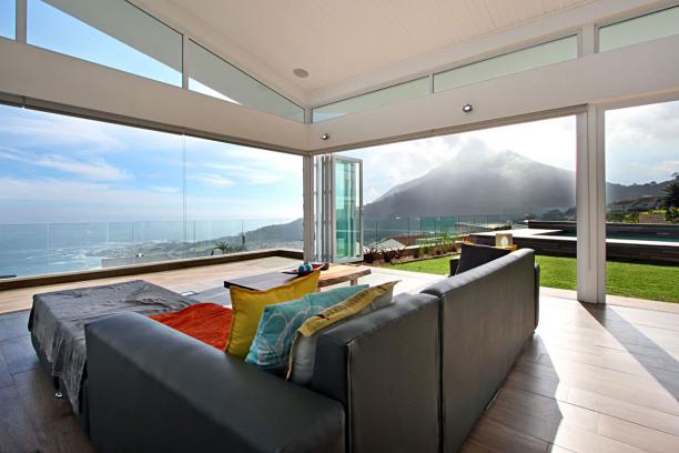 Photo 2 of Kaliva accommodation in Camps Bay, Cape Town with 4 bedrooms and 4 bathrooms