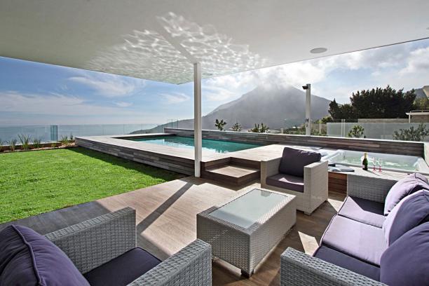 Photo 15 of Kaliva accommodation in Camps Bay, Cape Town with 4 bedrooms and 4 bathrooms