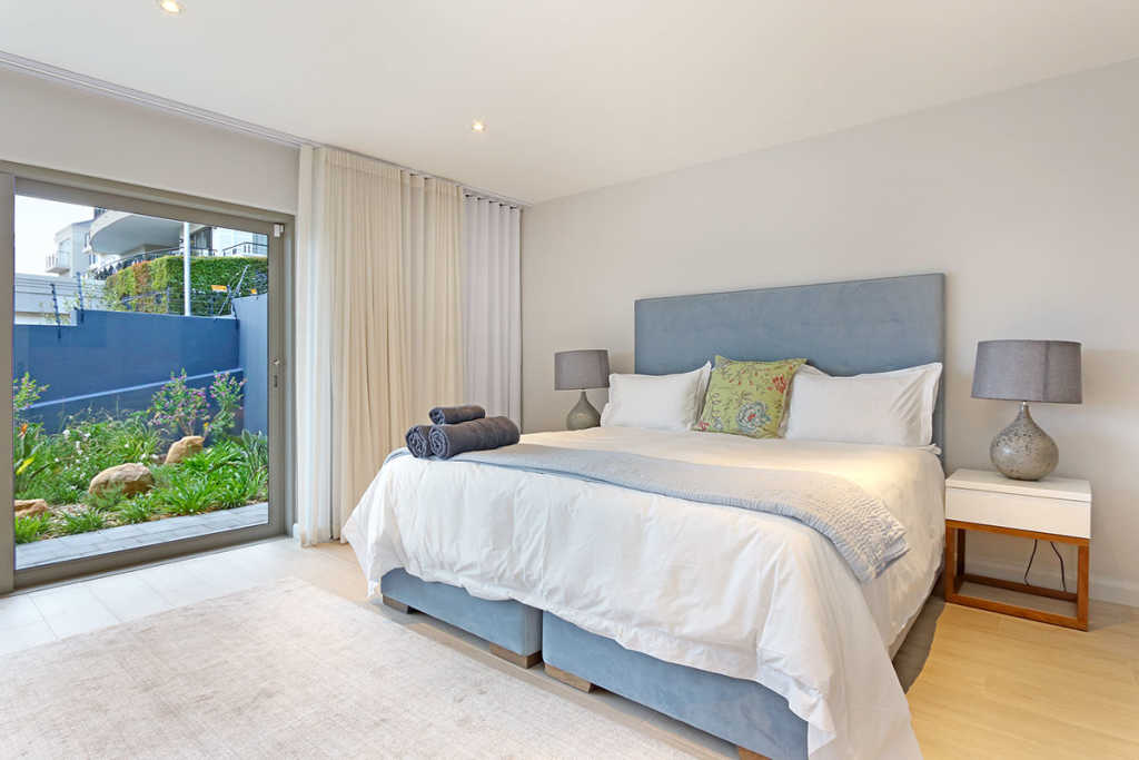 Photo 11 of Karibu Villa accommodation in Camps Bay, Cape Town with 5 bedrooms and 5 bathrooms