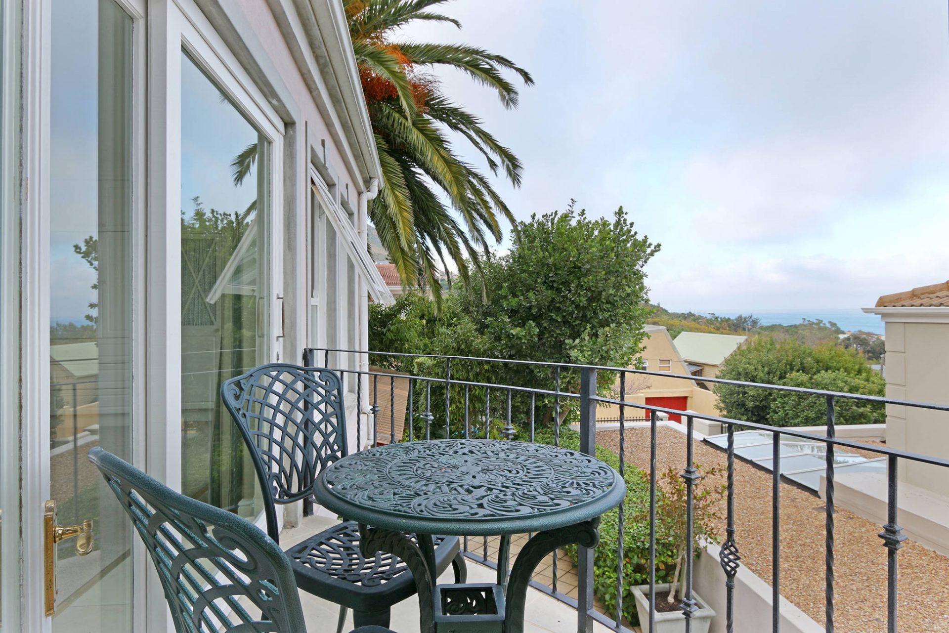 Photo 14 of King Street Villa accommodation in Hout Bay, Cape Town with 3 bedrooms and 2 bathrooms