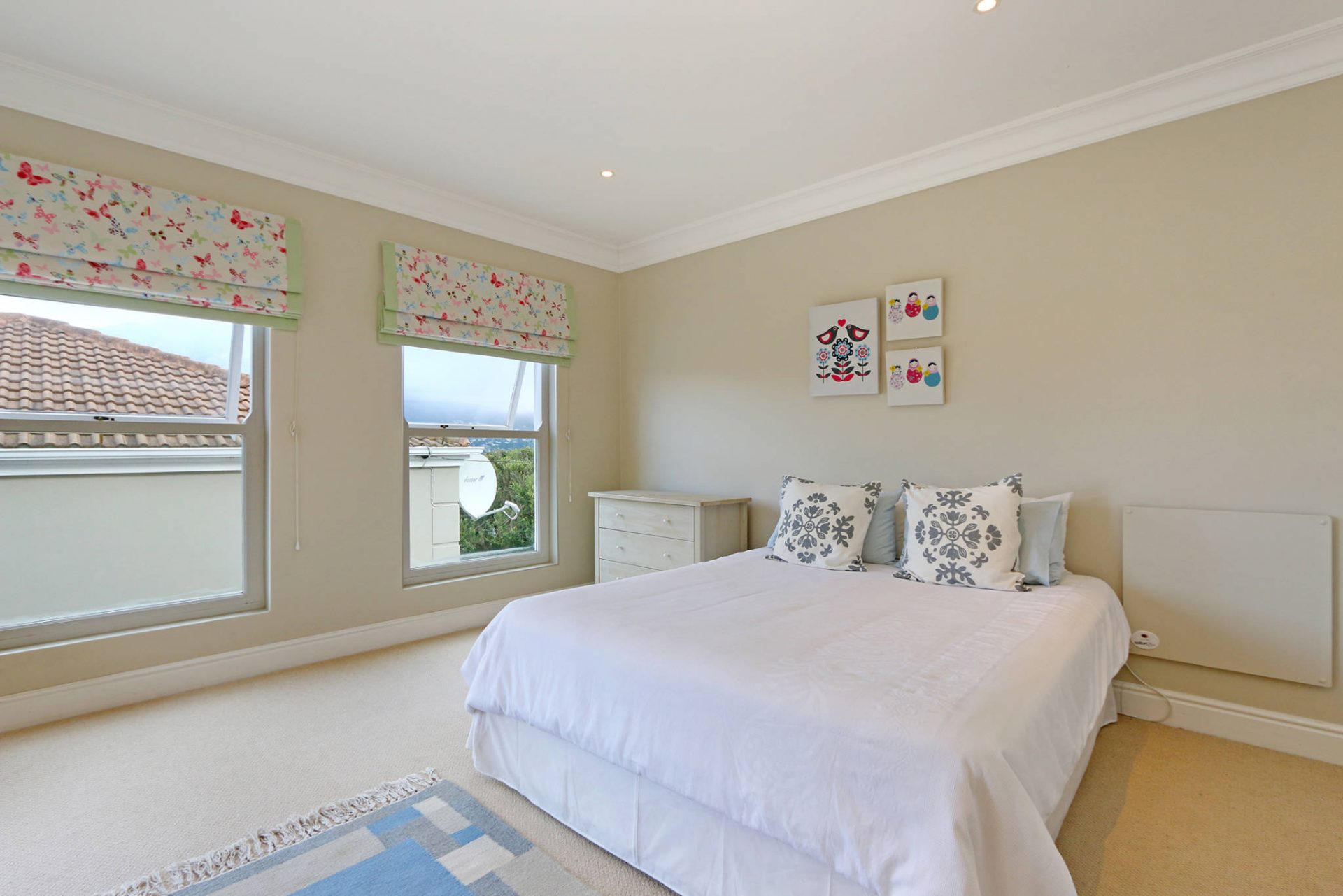 Photo 5 of King Street Villa accommodation in Hout Bay, Cape Town with 3 bedrooms and 2 bathrooms