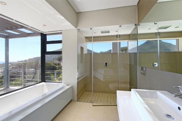 Photo 6 of Kinnoul Villa accommodation in Camps Bay, Cape Town with 4 bedrooms and 4 bathrooms