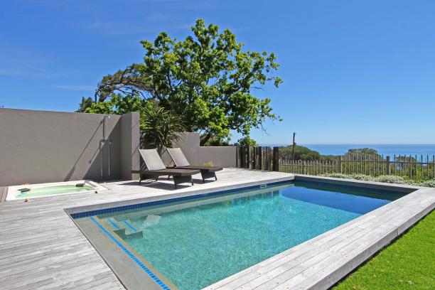Photo 11 of Kinnoul Villa accommodation in Camps Bay, Cape Town with 4 bedrooms and 4 bathrooms