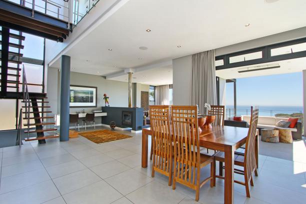 Photo 2 of Kinnoul Villa accommodation in Camps Bay, Cape Town with 4 bedrooms and 4 bathrooms
