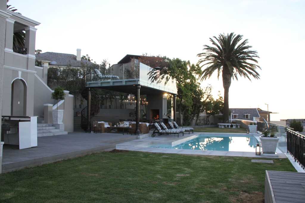 Photo 11 of Kloof Road Villa accommodation in Bantry Bay, Cape Town with 5 bedrooms and 5 bathrooms