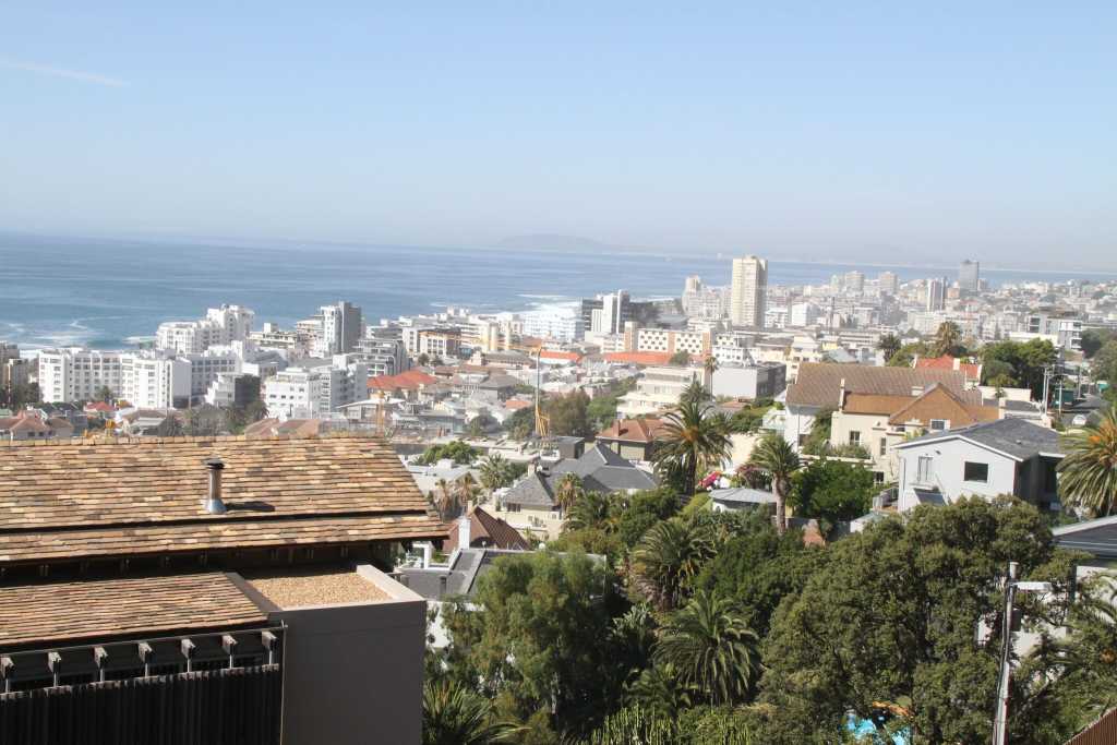 Photo 12 of Kloof Road Villa accommodation in Bantry Bay, Cape Town with 5 bedrooms and 5 bathrooms
