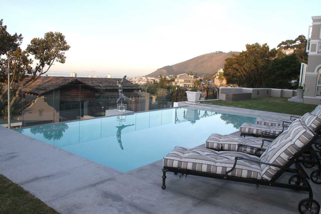 Photo 1 of Kloof Road Villa accommodation in Bantry Bay, Cape Town with 5 bedrooms and 5 bathrooms