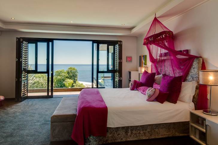Photo 13 of Kloof Views accommodation in Bantry Bay, Cape Town with 5 bedrooms and 5 bathrooms