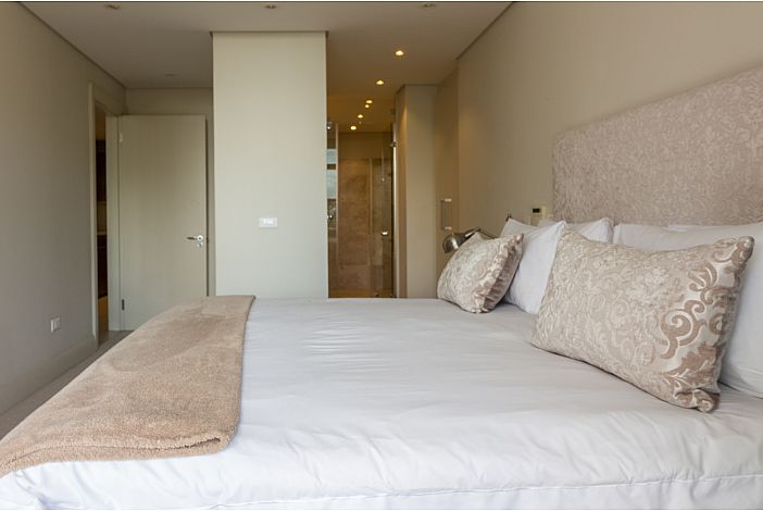 Photo 11 of Kylemore 110 accommodation in V&A Waterfront, Cape Town with 2 bedrooms and 2 bathrooms