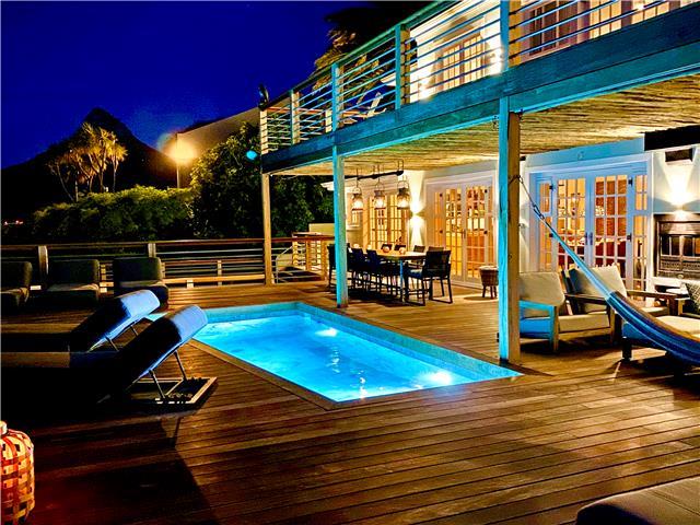 Photo 5 of La Baia accommodation in Camps Bay, Cape Town with 6 bedrooms and 6 bathrooms