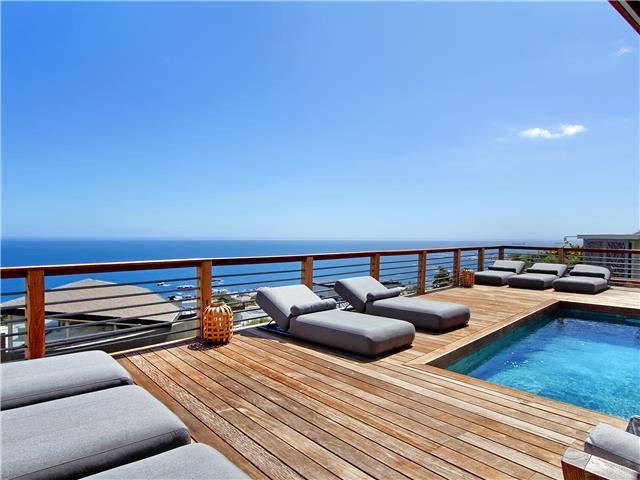 Photo 31 of La Baia accommodation in Camps Bay, Cape Town with 6 bedrooms and 6 bathrooms