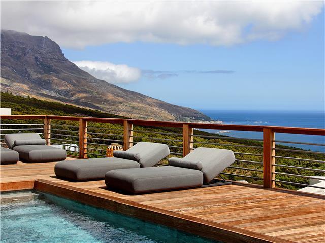 Photo 34 of La Baia accommodation in Camps Bay, Cape Town with 6 bedrooms and 6 bathrooms