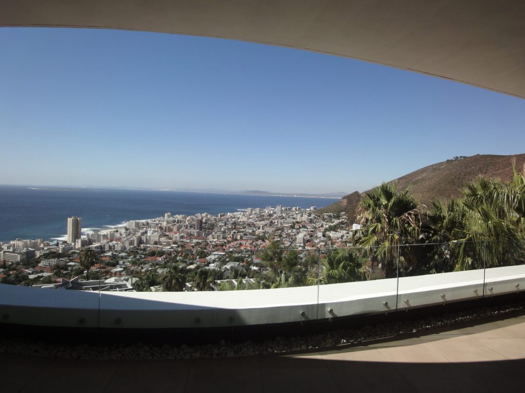 Photo 1 of La Grand Vue accommodation in Fresnaye, Cape Town with 3 bedrooms and 3 bathrooms