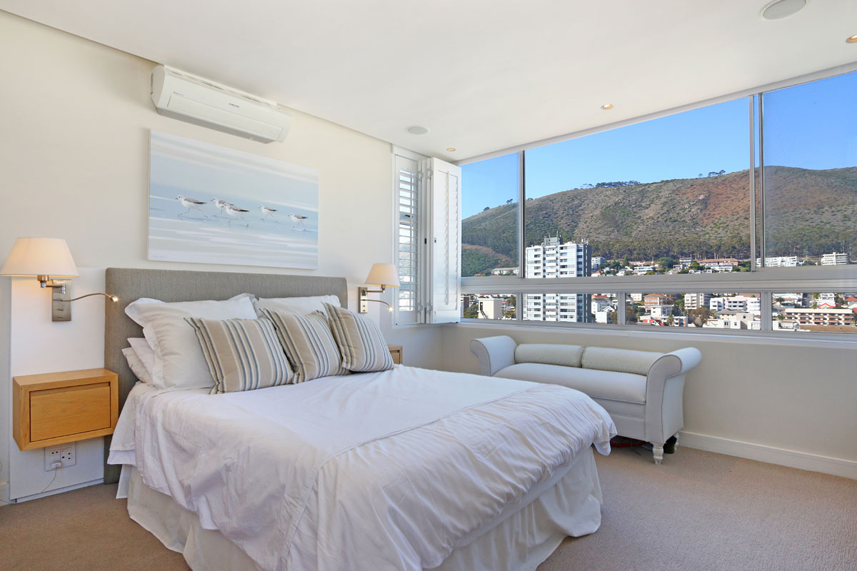 Photo 12 of La Rochelle Apartment accommodation in Sea Point, Cape Town with 2 bedrooms and 2 bathrooms