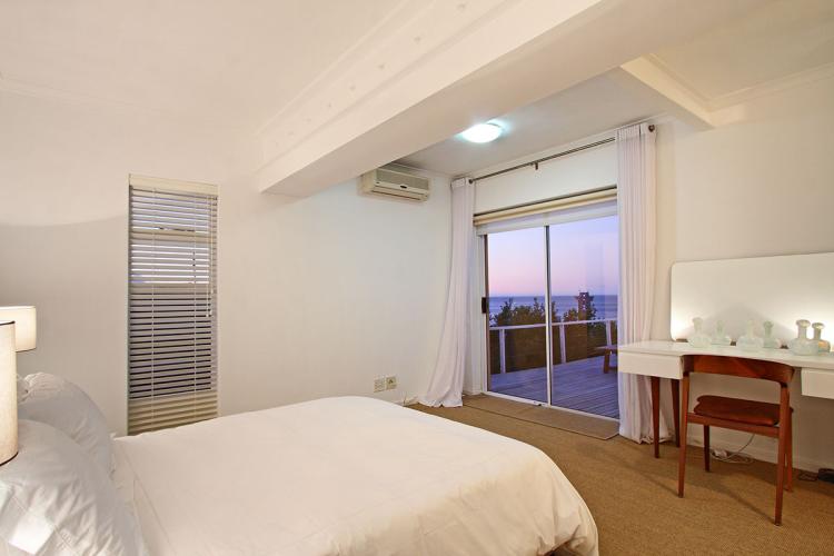 Photo 13 of La Vue accommodation in Sea Point, Cape Town with 2 bedrooms and 2 bathrooms