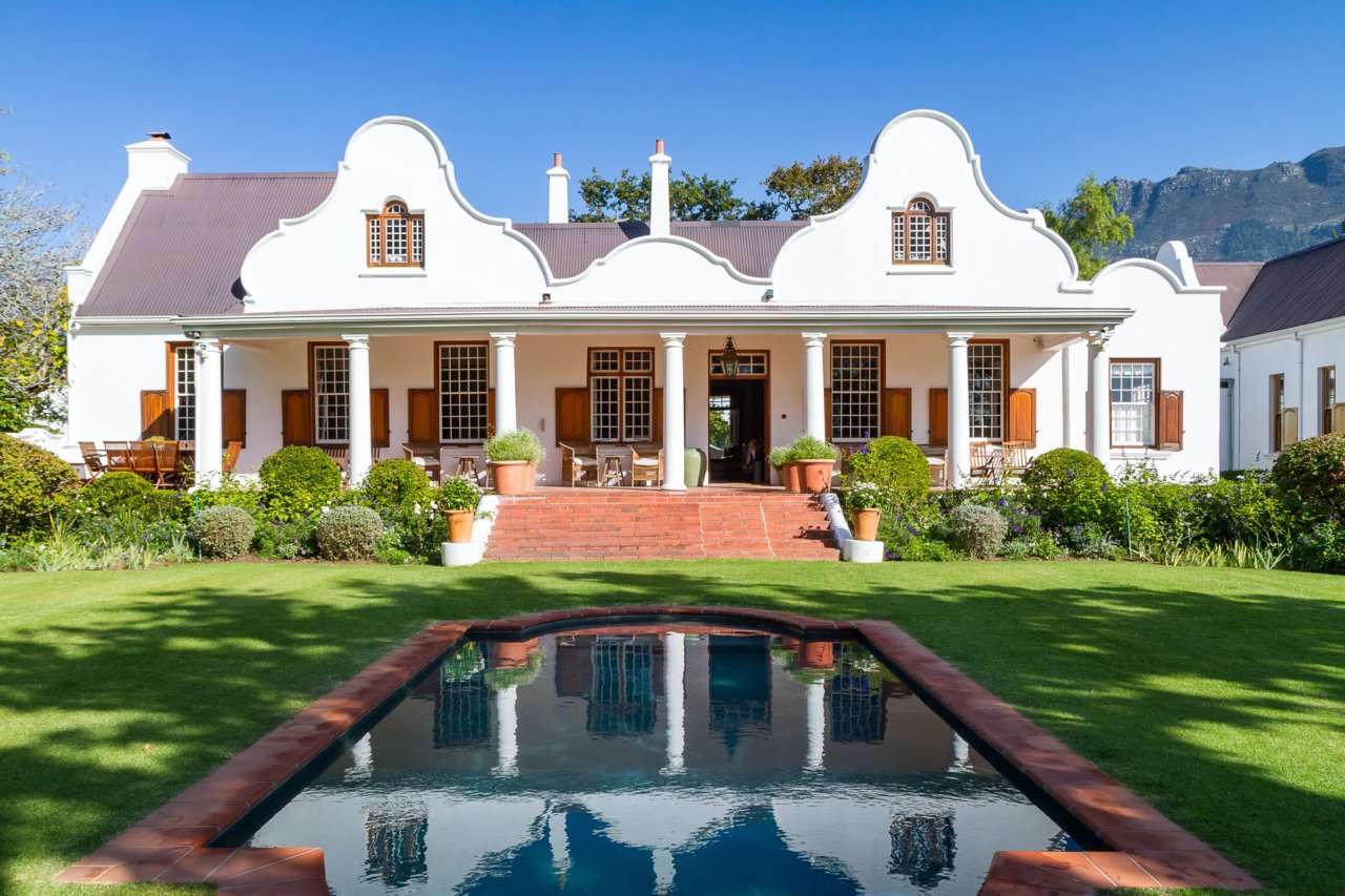 Photo 13 of Le Marais Villa accommodation in Constantia, Cape Town with 5 bedrooms and 5 bathrooms
