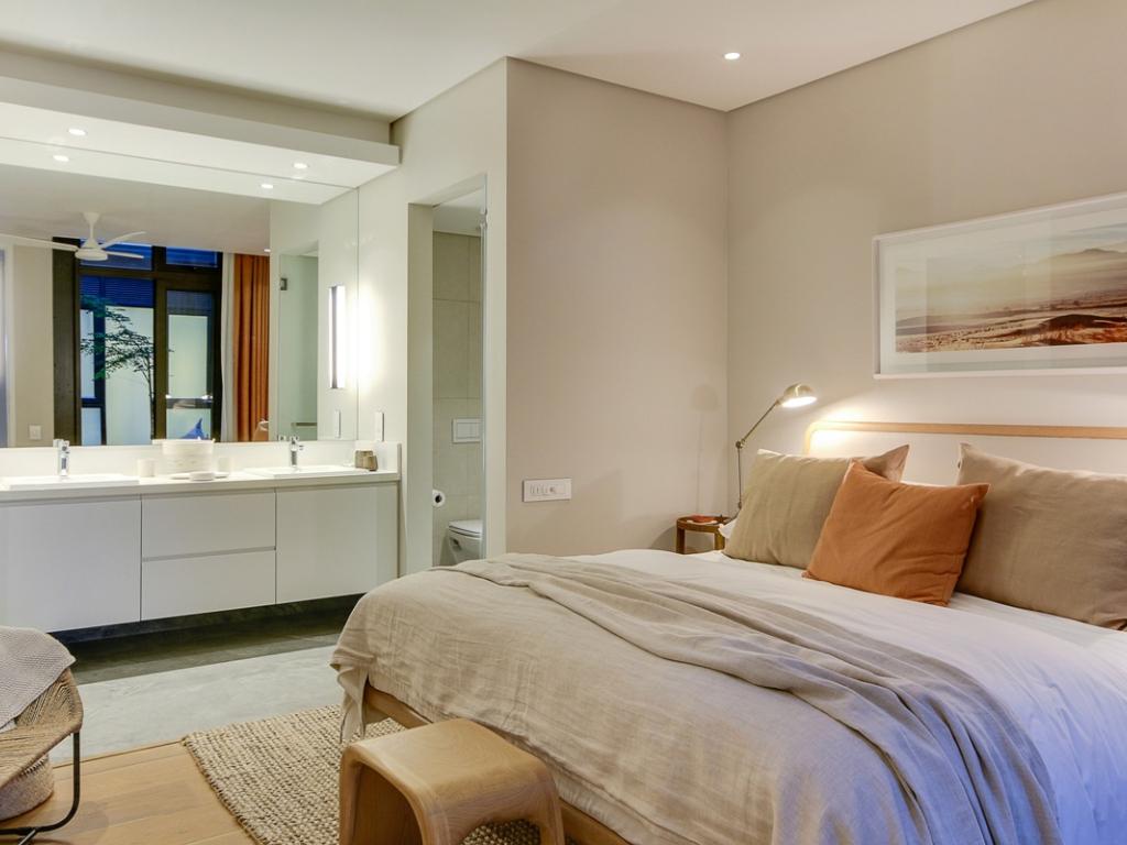 Photo 6 of Loader B accommodation in De Waterkant, Cape Town with 2 bedrooms and 2 bathrooms
