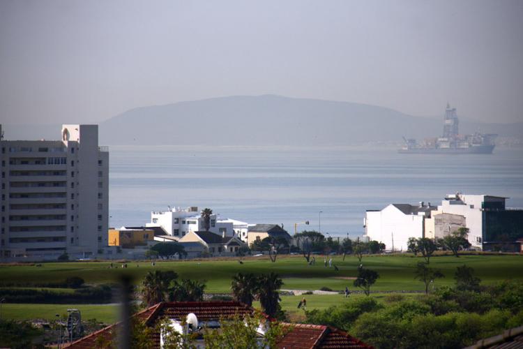 Photo 2 of Mayden Views accommodation in Green Point, Cape Town with 3 bedrooms and 2 bathrooms