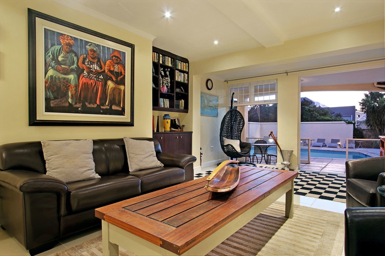 Photo 6 of Merridew accommodation in Camps Bay, Cape Town with 6 bedrooms and 6 bathrooms
