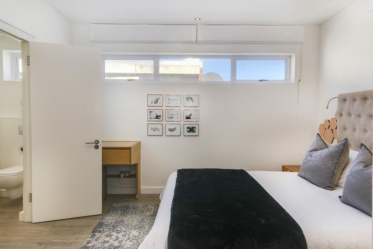 Photo 8 of Modoco accommodation in Camps Bay, Cape Town with 2 bedrooms and 2 bathrooms