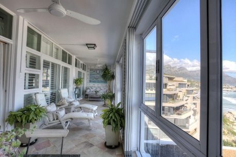Photo 11 of Moses Beach Apartment accommodation in Clifton, Cape Town with 2 bedrooms and 2 bathrooms