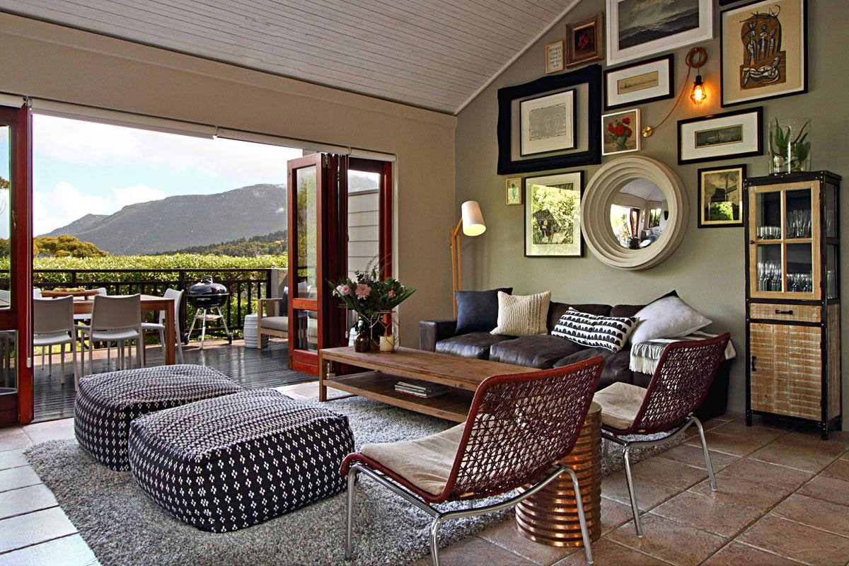 Photo 11 of Mountain Lodge accommodation in Hout Bay, Cape Town with 2 bedrooms and 1 bathrooms