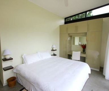 Photo 5 of Mountain Manor accommodation in Hout Bay, Cape Town with 3 bedrooms and 3 bathrooms