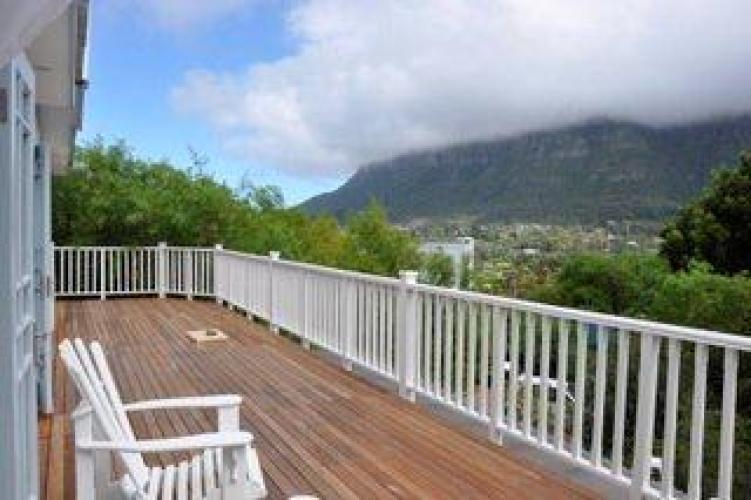 Photo 6 of Mountain Villa Hout Bay accommodation in Hout Bay, Cape Town with 5 bedrooms and 4.5 bathrooms