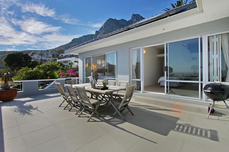 Photo 10 of Msanga Villa accommodation in Camps Bay, Cape Town with 5 bedrooms and 5 bathrooms