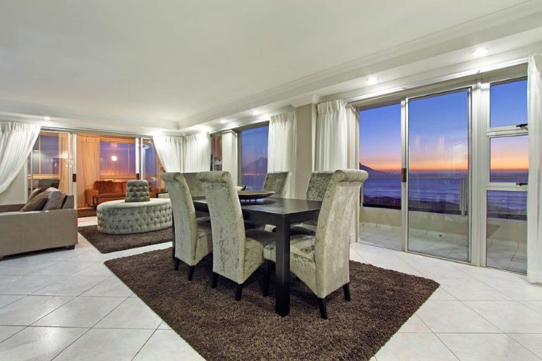 Photo 18 of Nautica 501 accommodation in Bloubergstrand, Cape Town with 3 bedrooms and 3 bathrooms