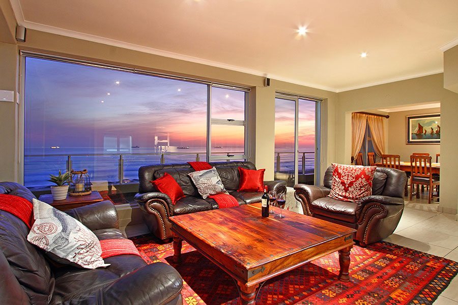 Photo 3 of Nautica Penthouse accommodation in Bloubergstrand, Cape Town with 3 bedrooms and 2 bathrooms