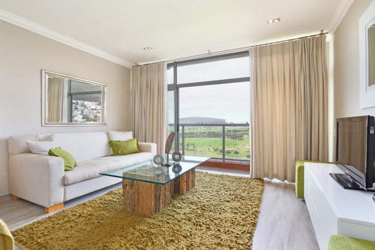 Photo 1 of New Cumberland 508 accommodation in Mouille Point, Cape Town with 1 bedrooms and 1 bathrooms