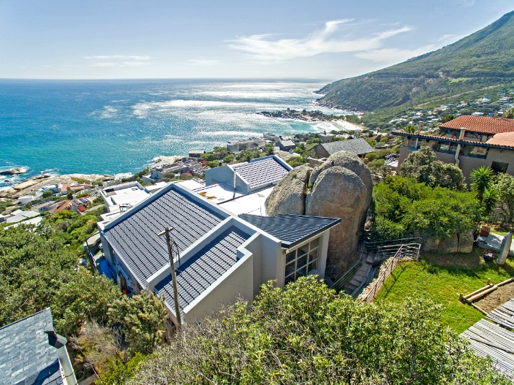 Photo 13 of Ocean Bliss accommodation in Llandudno, Cape Town with 5 bedrooms and 5 bathrooms