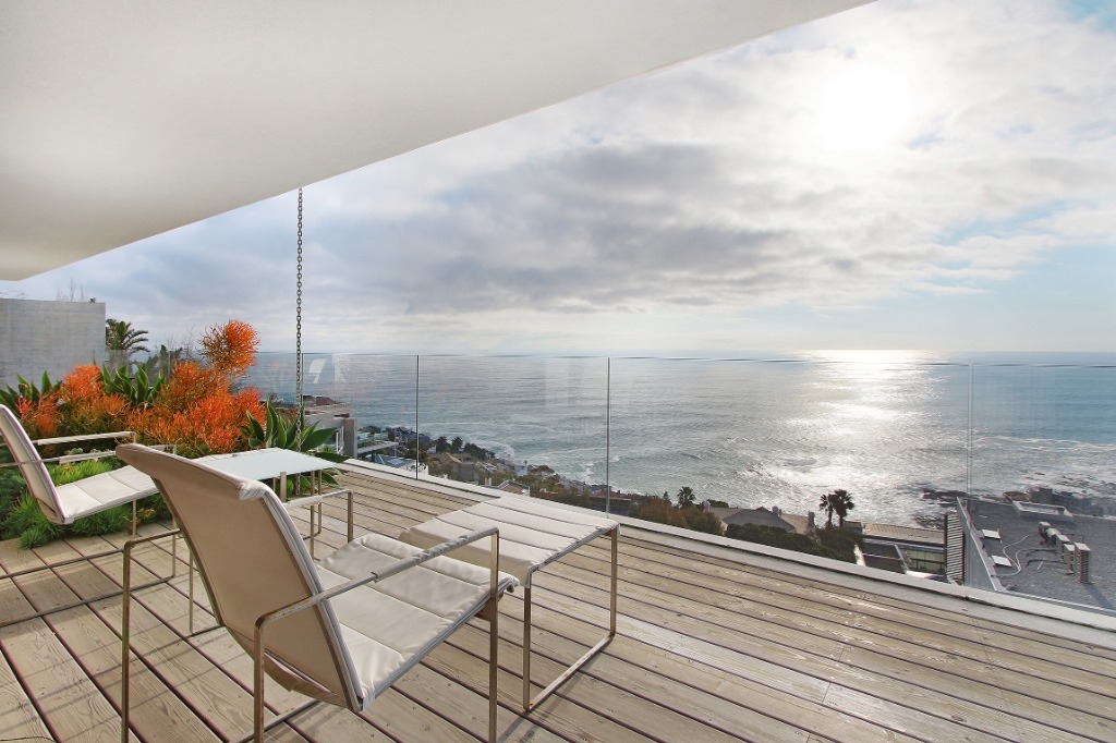 Photo 19 of Ocean View Splendour accommodation in Bantry Bay, Cape Town with 5 bedrooms and 5 bathrooms