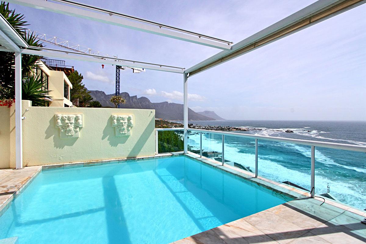 Photo 5 of Oddyssea Clifton accommodation in Clifton, Cape Town with 3 bedrooms and 3 bathrooms